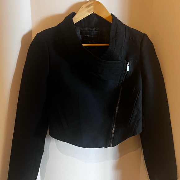 BCBG crop blazer - Picture 1 of 3